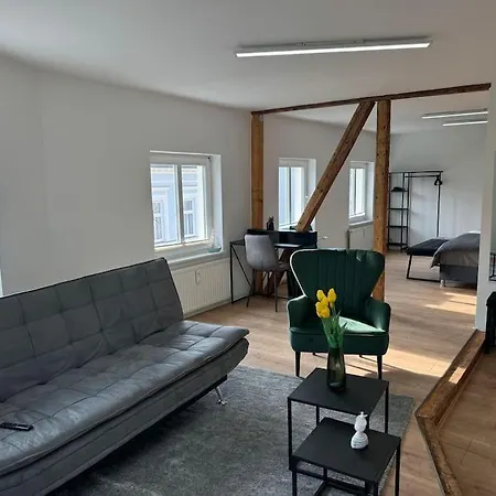 In Zentraler Lage No 2 Apartment